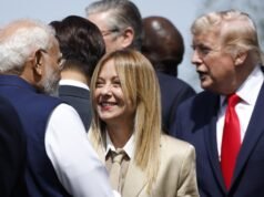 Il massimo diplomatico italiano annulla il viaggio negli Stati Uniti dopo che Meloni afferma che Trump ha inventato una storia