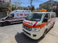 L’attacco israeliano a Gaza uccide tre persone, compreso un bambino