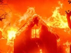 Chrysler richiama 17.000 minivan ibridi plug-in Pacifica a causa del rischio di incendio della batteria e consiglia ai proprietari di parcheggiare all’esterno