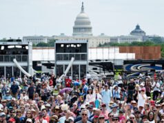 Oltre 30 galloni di carburante si sono riversati sul National Mall dopo la Freedom 250