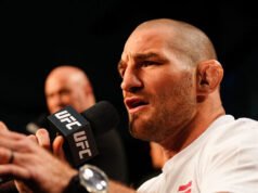 Il combattente di MMA Sean Strickland chiede ai fan di aiutarlo a scegliere la sua prossima arma