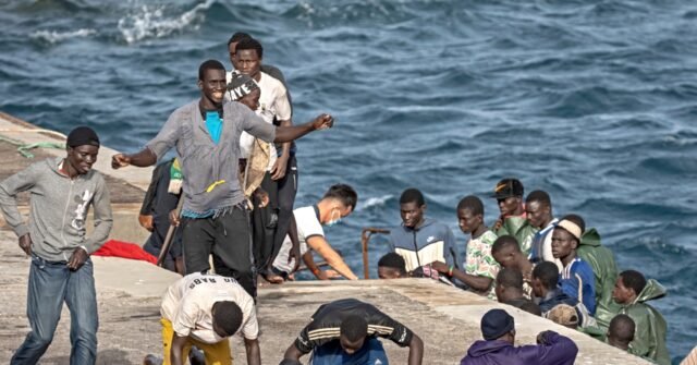 migrants-spain-640x335.jpg