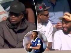 Le stelle dei Knicks partecipano alla partita della Coppa del Mondo al MetLife Stadium mentre il tour del titolo continua