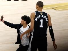 Arrestato un tifoso in tribunale, “secondo individuo” bandito a vita dopo il selfie delle finali NBA