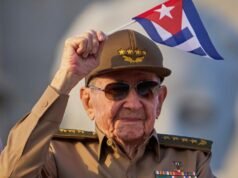 Raúl Castro fa la prima apparizione pubblica da quando l’amministrazione Trump lo ha accusato di omicidio