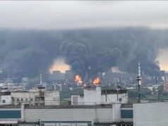 L’Ucraina colpisce la raffineria di Mosca mentre Zelenskyj cerca il sostegno di Trump per porre fine alla guerra