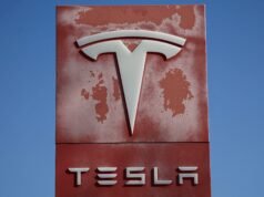 La famiglia fa causa a Tesla per omicidio colposo nell’incidente dell’autopilota in Texas, negli Stati Uniti