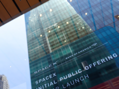 L’ex economista della CIA ha chiesto la presentazione dell’IPO a SpaceX: ora offre gioco gratuito
