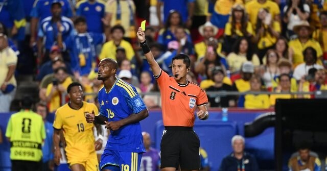 world-cup-chinese-referee-getty-640x335.jpg