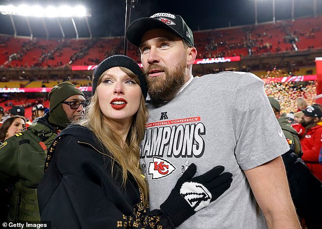 109711927-15948677-Swift_and_Kelce_s_wedding_guests_have_also_been_left_in_the_dark-a-1_1783010158964.jpg