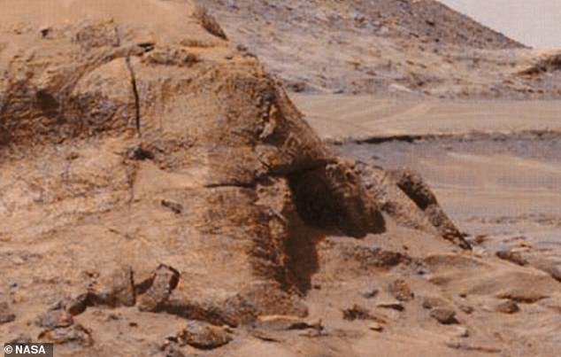 109755489-15948683-The_was_taken_by_Curiosity_last_month_inside_Gale_Crater_the_96_-a-3_1783012841760.jpg