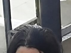 Nella foto: donna ucraina tatuata con un serpente sospettata di essere l’attentatore con il cappello da pescatore che ha fatto esplodere l’oligarca e la sua amante a Monaco