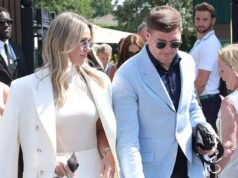 I nonni Steven Gerrard, 46 anni, e sua moglie Alex, 43 anni, non sono invecchiati dai tempi di gloria della Premier League e fanno una rara apparizione a Wimbledon