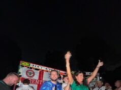 I tifosi inglesi scendono a Città del Messico prima della partita cruciale dei Tre Leoni con i co-organizzatori della Coppa del Mondo