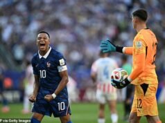 L’amaro portiere del Paraguay Orlando Gill lancia un attacco X contro Kylian Mbappe e accusa la stella francese di IGNORARE la sua stretta di mano dopo l’infuocato scontro degli ottavi di finale