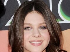 Il volto mutevole di Nicola Peltz: gli esperti di cosmetica valutano il nuovo look della star dopo che ha sorpreso i fan con un audace scatto di nudo