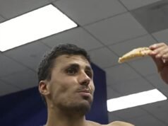 Le stelle fiduciose della Spagna sostengono che la gloria della Coppa del Mondo sia “scritta nelle stelle” durante i festeggiamenti negli spogliatoi dopo aver eliminato la favorita del torneo, la Francia