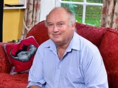 LOUIS DE BERNIERES: Il bizzarro incidente del falò che mi ha fatto comprendere l’agonia di Giovanna d’Arco mentre veniva bruciata sul rogo