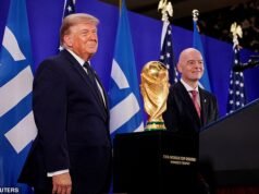 Ora DONALD TRUMP critica le tattiche “insolite” di Thomas Tuchel: il presidente degli Stati Uniti prende di mira stranamente il tecnico inglese per aver interpretato il “bravo ragazzo” Harry Kane “in difesa”