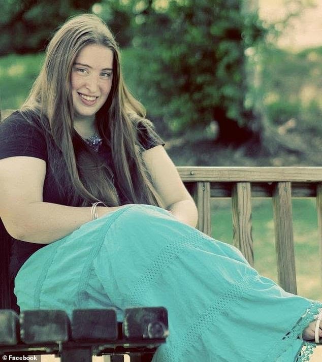 110165469-15994487-Cherie_Walker_34_could_spend_life_behind_bars_after_she_failed_t-a-14_1784660838901.jpg