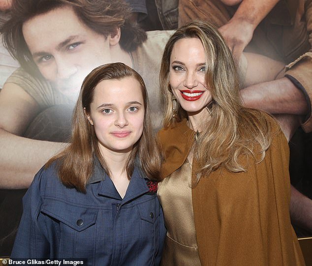 110170861-15995245-Brad_Pitt_and_Angelina_Jolie_s_youngest_daughter_Vivienne_18_has-a-85_1784684910569.jpg