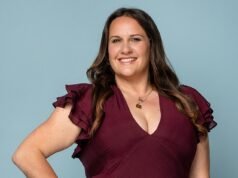 Possedere il mio cottage con quattro camere da letto è repellente per gli uomini. Non posso credere alle reazioni irritate e gelose dei miei amici – e anche i miei amici stanno sperimentando la stessa meschinità: KATIE GLASS