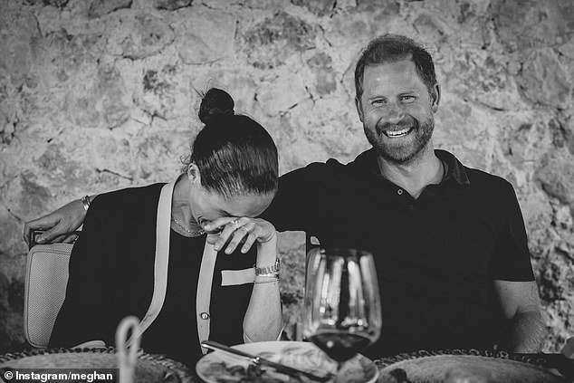 110218467-16001133-Meghan_Markle_has_shared_a_series_of_summer_holiday_photos_of_Pr-a-24_1784844620847.jpg
