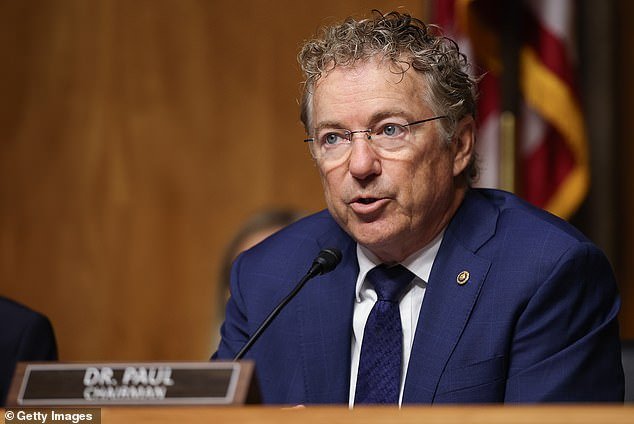 110320651-16014641-Kentucky_Republican_Rand_Paul_dropped_a_bombshell_revelation_tha-a-211_1785398482605.jpg