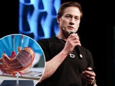 Il biohacker Bryan Johnson rivela di avere una malattia incurabile: “Il mio stomaco si sta mangiando da solo”