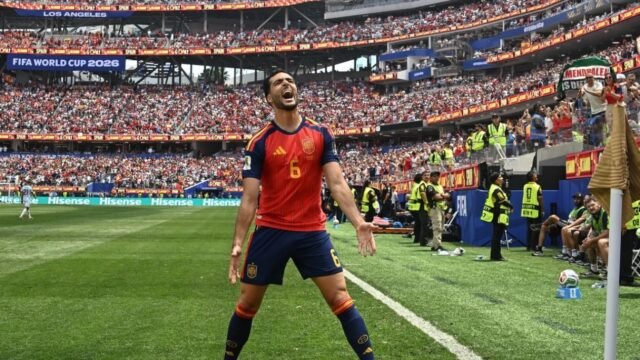 1783726888_6a51642bd0bab-pemain-timnas-spanyol-merayakan-gol-ke-gawang-belgia_gemini_1265_711.jpg