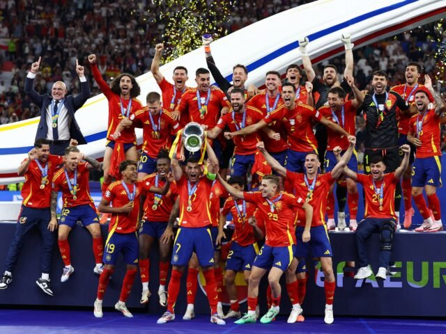 2024-07-14T000000Z_756920609_UP1EK7F0IMI7F_RTRMADP_3_SOCCER-EURO-ESP-ENG-REPORT-1784509059.jpg