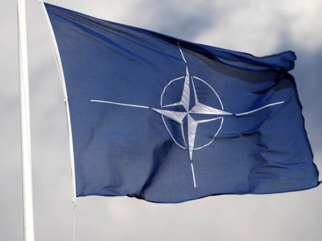 2026-04-01T142912Z_644868872_RC2TO0ABOF8S_RTRMADP_3_UKRAINE-CRISIS-TRUMP-FRANCE-1776407091.jpg