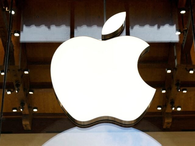 2026-06-25T112848Z_1530515525_RC2P3EAUB13E_RTRMADP_3_RUSSIA-TECHNOLOGY-APPLE-1782447397.jpg