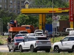 “La crisi è profonda”: il punto di vista della Russia sull’aggravarsi della carenza di carburante