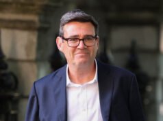 Il probabile prossimo leader del Regno Unito, Andy Burnham, promette di finanziare interamente i piani di difesa