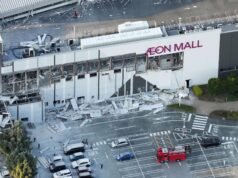 “Come caduta di cenere vulcanica”: all’interno del centro commerciale Aeon dopo il terremoto in Giappone