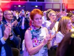 “Siamo una minaccia”: l’audio trapelato di Pauline Hanson durante una cena di destra rivela i suoi piani