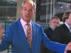 Azienda australiana infuriata per le donazioni di Farage
