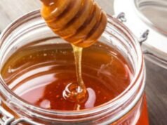 Diventando internazionali, i prodotti RI Honey dimostrano la loro qualità premium allo Swissôtel The Stamford Singapore