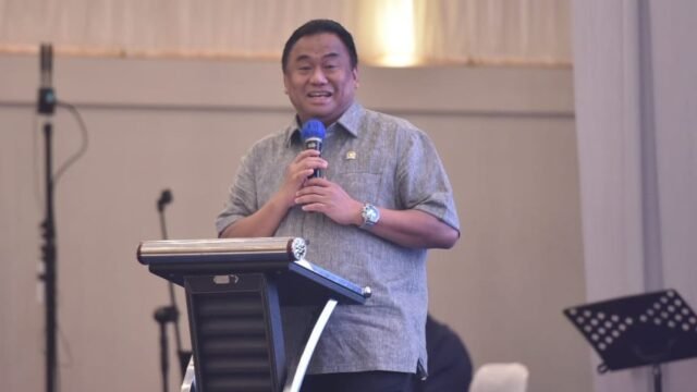 649a698eed295-wakil-ketua-dpr-ri-bidang-korinbang-rachmat-gobel_1265_711.jpg