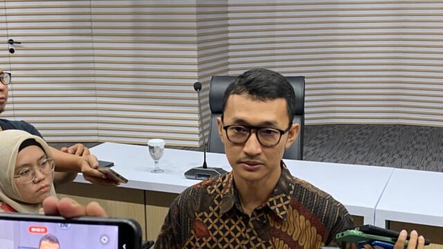 6669482aae099-kpk-telisik-posisi-harun-masiku-lewat-ponsel-genggam-hasto-pdip_1265_711.jpeg