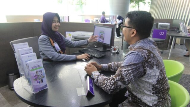 68145ced76227-pembiayaan-multiguna-ib-hijrah-bank-muamalat-tembus-rp-347-miliar-di-2024_1265_711.jpg