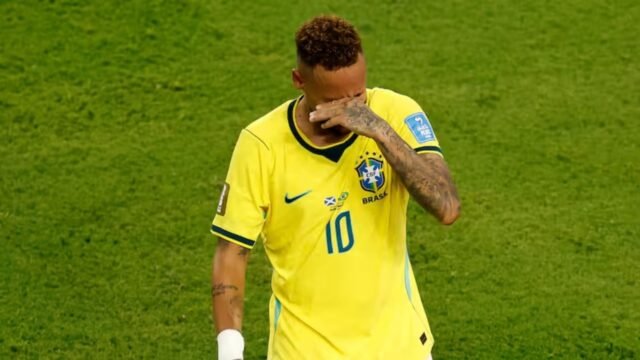 6a3c9c30c68b1-pemain-timnas-brasil-neymar-menangis-usai-kembali-tampil-untuk-negaranya_gemini_1265_711.jpg