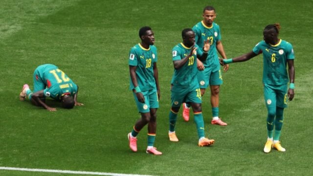 6a45794180d0d-pemain-timnas-senegal-habib-diarra-21-bersujud-syukur-usai-cetak-gol-ke-gawang-belgia-di-piala-dunia-2026_gemini_1265_711.jpg