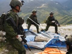 La polizia nazionale nomina 7 sospetti nella sparatoria al pilota dell’AMA a Yahukimo, tutti sono ancora in libertà