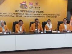 Davanti al MKGR Mubeslub, molti amministratori regionali hanno proposto il vicepresidente del Golkar Wihaji