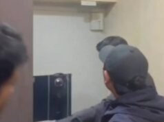 Miliardi di soldi nel de’Clan Café che trascinano Febri Adriansyah a diventare un sospettato chiamato Don Ritto per la costruzione di un molo portuale