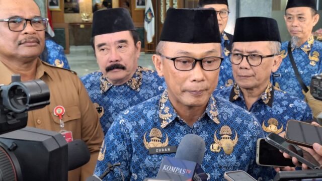 6a547d7916c37-kepala-bkn-zudan-arif-fakrulloh_gemini_1265_711.jpg