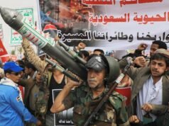 La guerra con l’Iran si estende al Mar Rosso e al Caspio, il Golfo si calma mentre gli Stati Uniti rinunciano agli attacchi