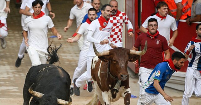 ANDER-GILLENEA-_-AFP-via-Getty-Images-640x335.jpg